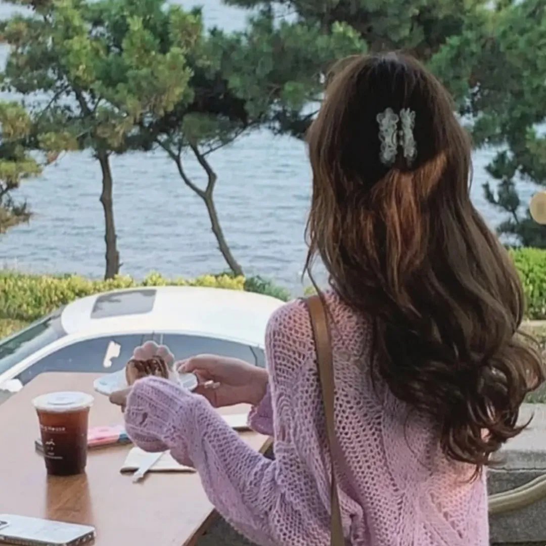 鸭川荷尔摩